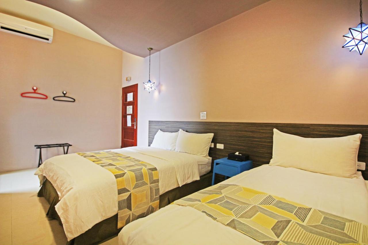 Fun Trip - Little Castle & Oscar B&B Taitung Экстерьер фото