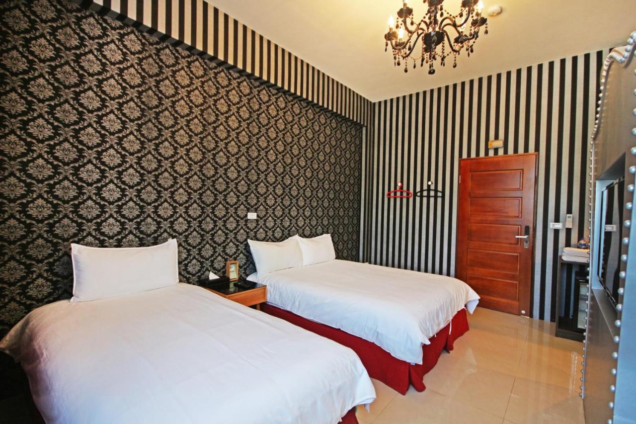 Fun Trip - Little Castle & Oscar B&B Taitung Экстерьер фото