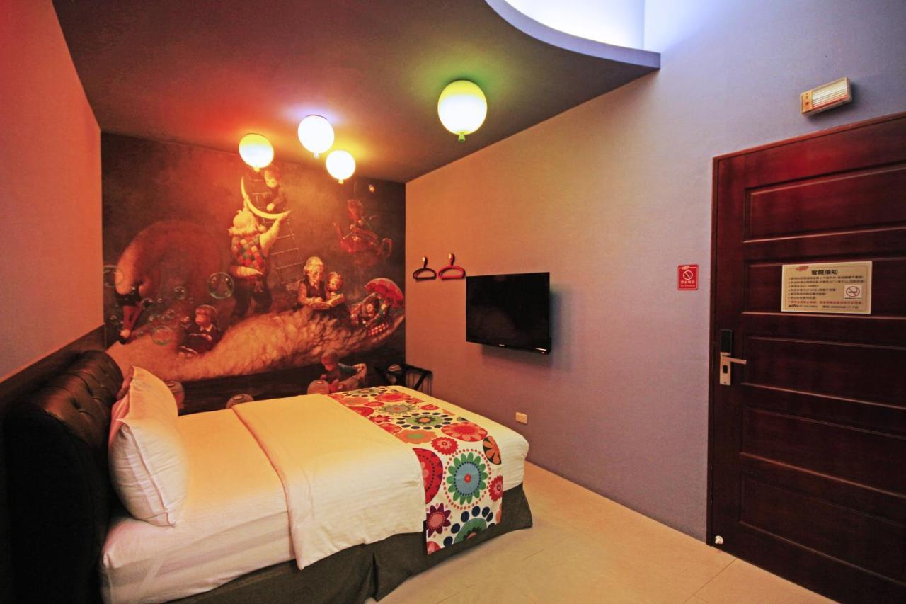 Fun Trip - Little Castle & Oscar B&B Taitung Экстерьер фото